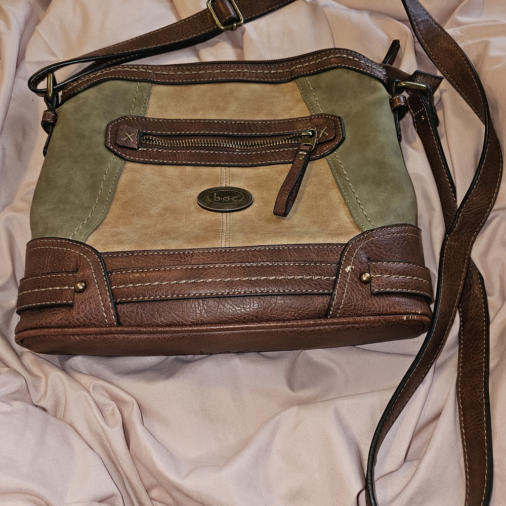 B.O.C. Tan and Green Crossbody Bag